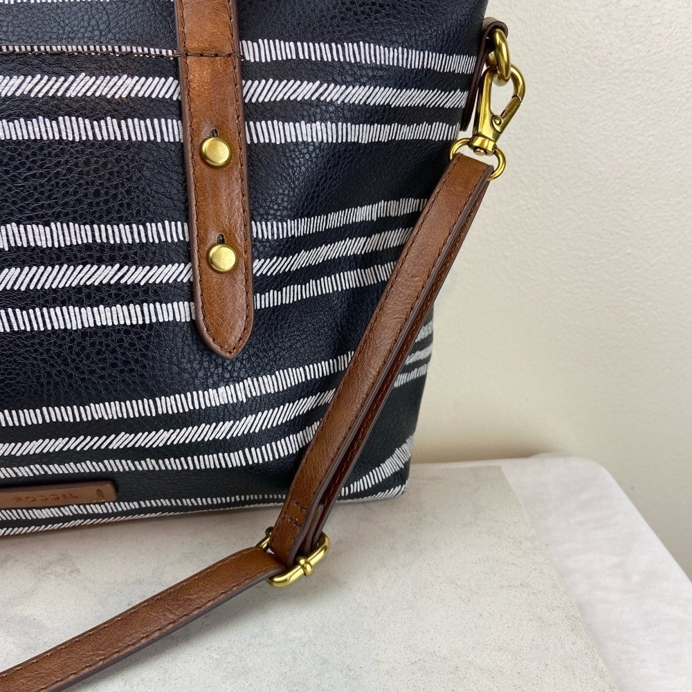 Fossil Striped Crossbody Vegan Leather Satchel Tote - Picture 5 of 10